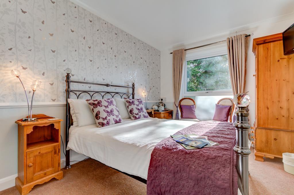 Meadfoot Guesthouse Room Only Accommodation For Adults วินเดอร์เมียร์ ภายนอก รูปภาพ